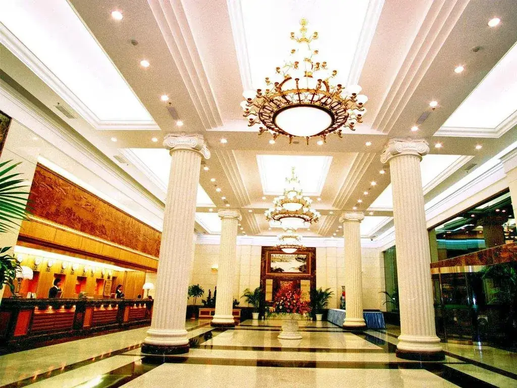 Liuzhou Hotel — фото 1