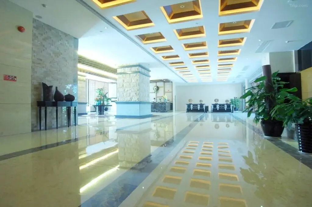 Чжуншань: Junhao International Hotel
