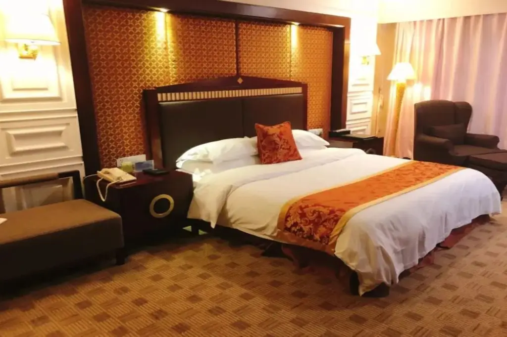 Жангжоу: Diamond Hotel