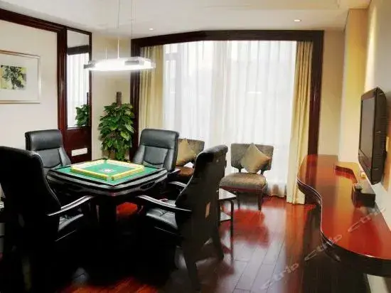 Шаоксинг: Leidisen Winning Hotel