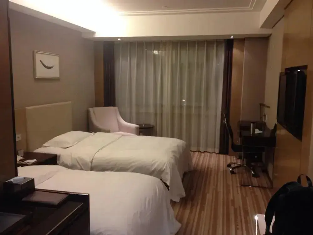 Шэньян: Shenyang Zhengxin Exhibition Service Center(沈阳正新展会服务中心)