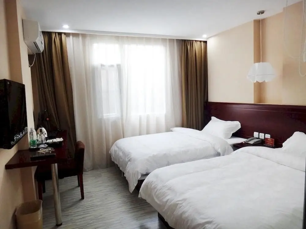 Куньмин: Kuenming Memory Hotel Group