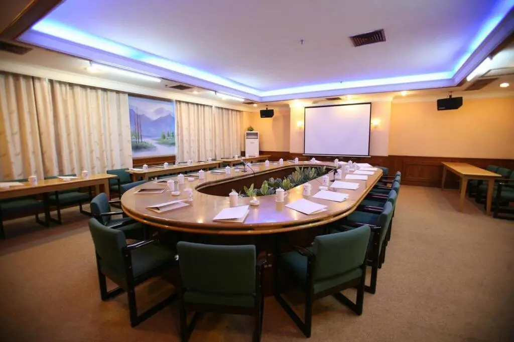Гуанчжоу: Panyu Xiangjiang Hotel - Guangzhou