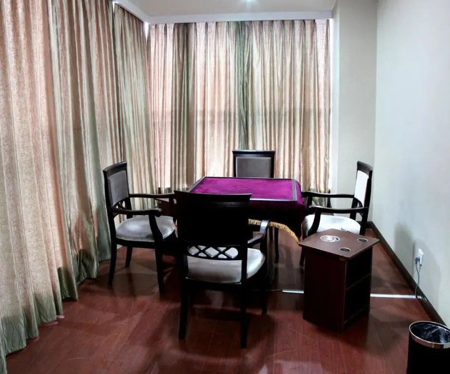 Нинбо: Ningbo Urban Elite Hotel (Yinzhou Wanda Plaza, Lishashang International Airport)