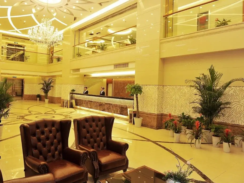 Goethe Holiday Inn — фото 1