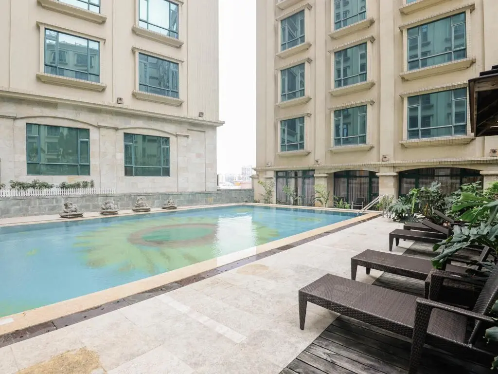 Дунгуань: CP Peninsula Hotel