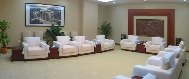 Ухань: New Land Hotel