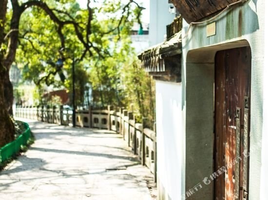 Jinspecial Hotel In Hangzhou — фото 1