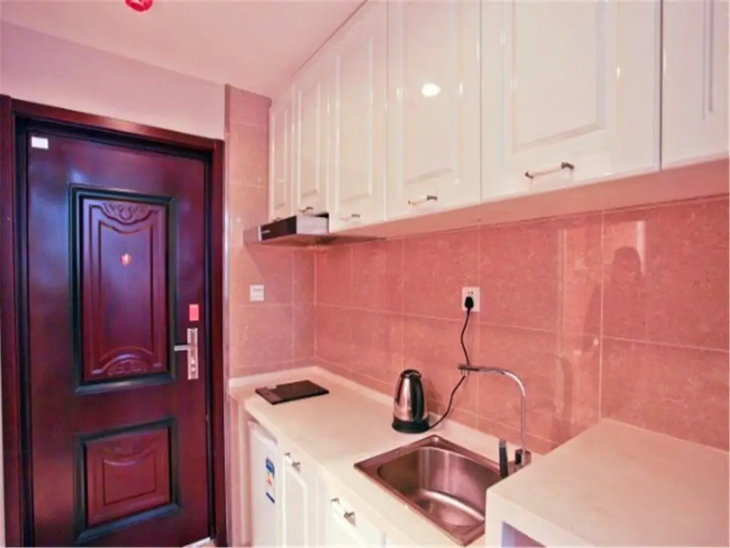 Далянь: Dalian JIAYIHE Hotel