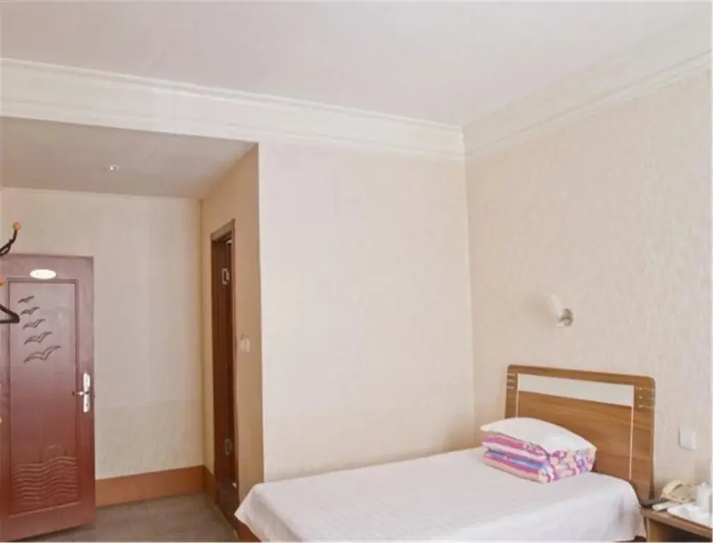 Далянь: Dalian Yisongting Hotel
