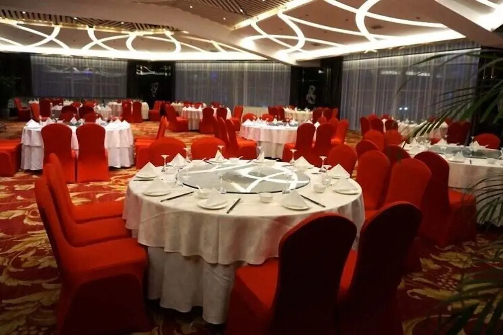 Даньдун: Venice Jianguo Hotel Dandong