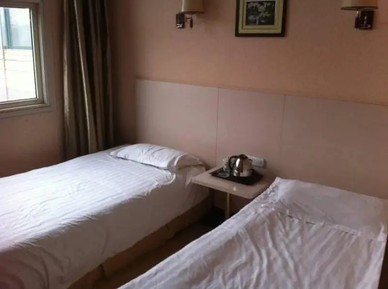 Хуайнань: Hancheng Holiday Inn