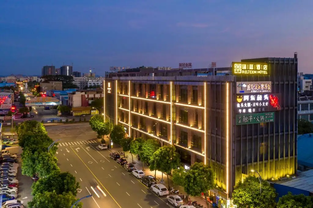 Relteem Hotel — фото 1