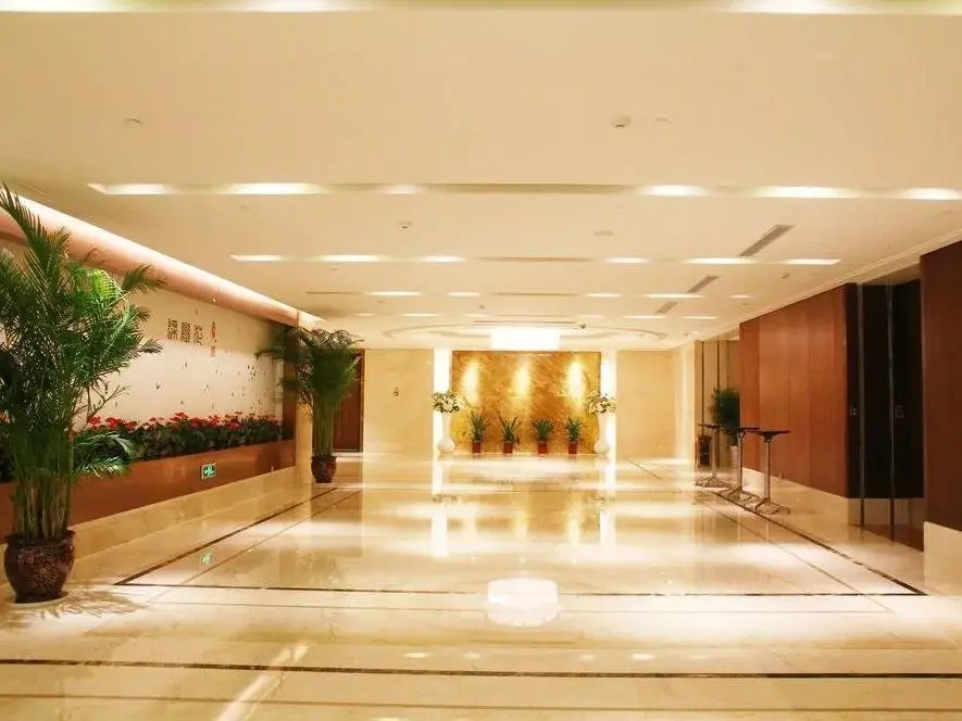 Nignbo Hefeng Garden Hotel — фото 1