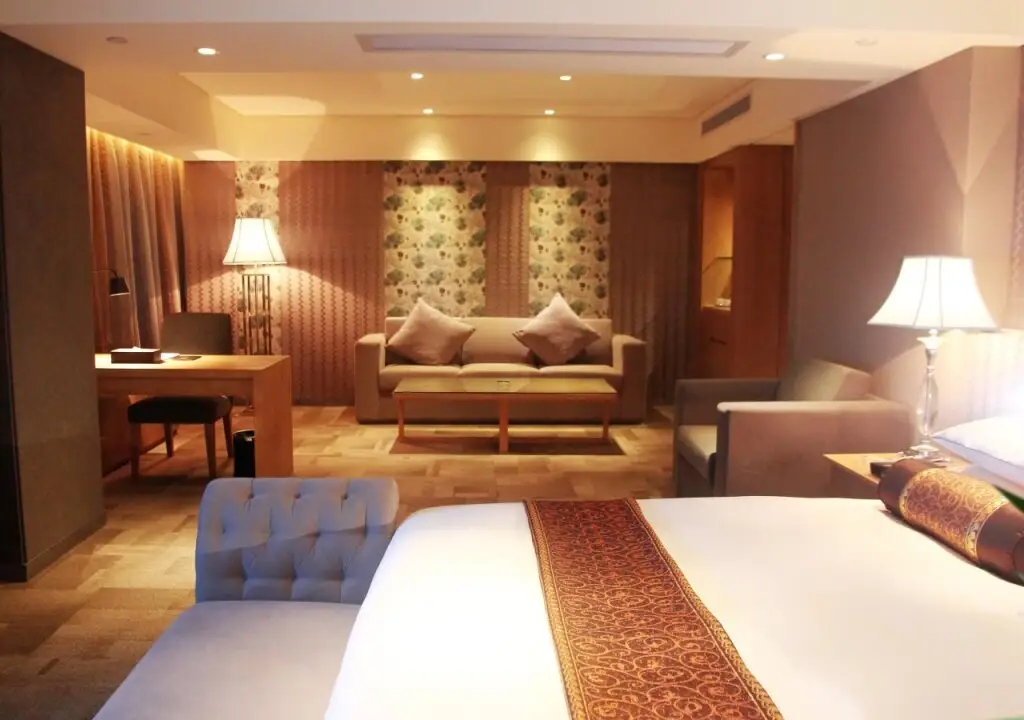 Nignbo Hefeng Garden Hotel — фото 1