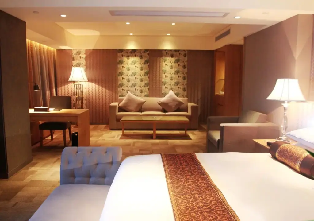 Нинбо: Nignbo Hefeng Garden Hotel