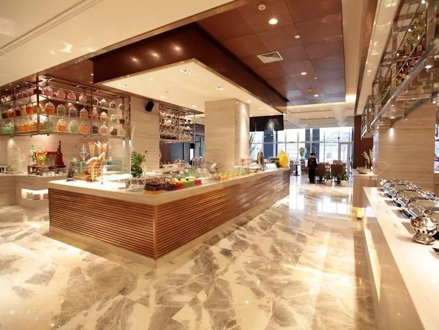 Нинбо: Nignbo Hefeng Garden Hotel