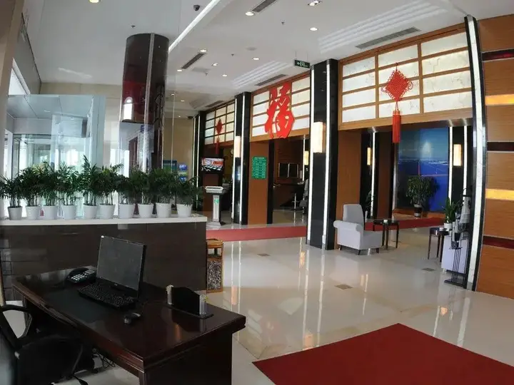 Циндао: Qingdao Haiding Holiday Hotel