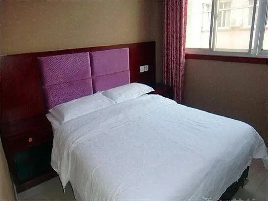 Мяньян: Anxian Changqing Hotel