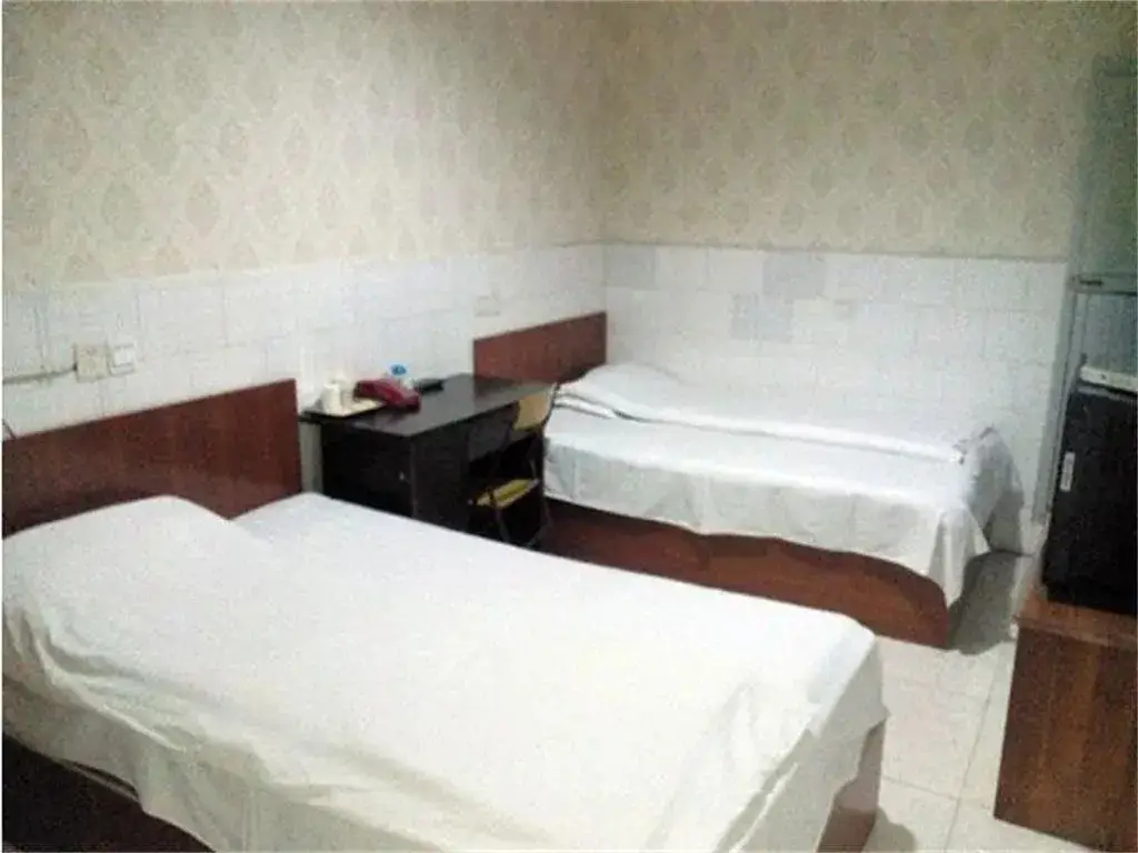 Мяньян: Anxian Changqing Hotel