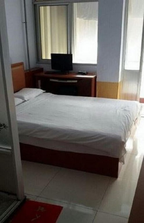 Дежоу: Dezhou Linyi Yin Yuan Business Inn