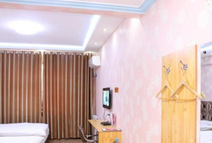 Линьи: Linshu Mingman Business Inn