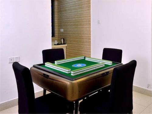 Чжуншань: Zhongshan Xinghui International Apartment
