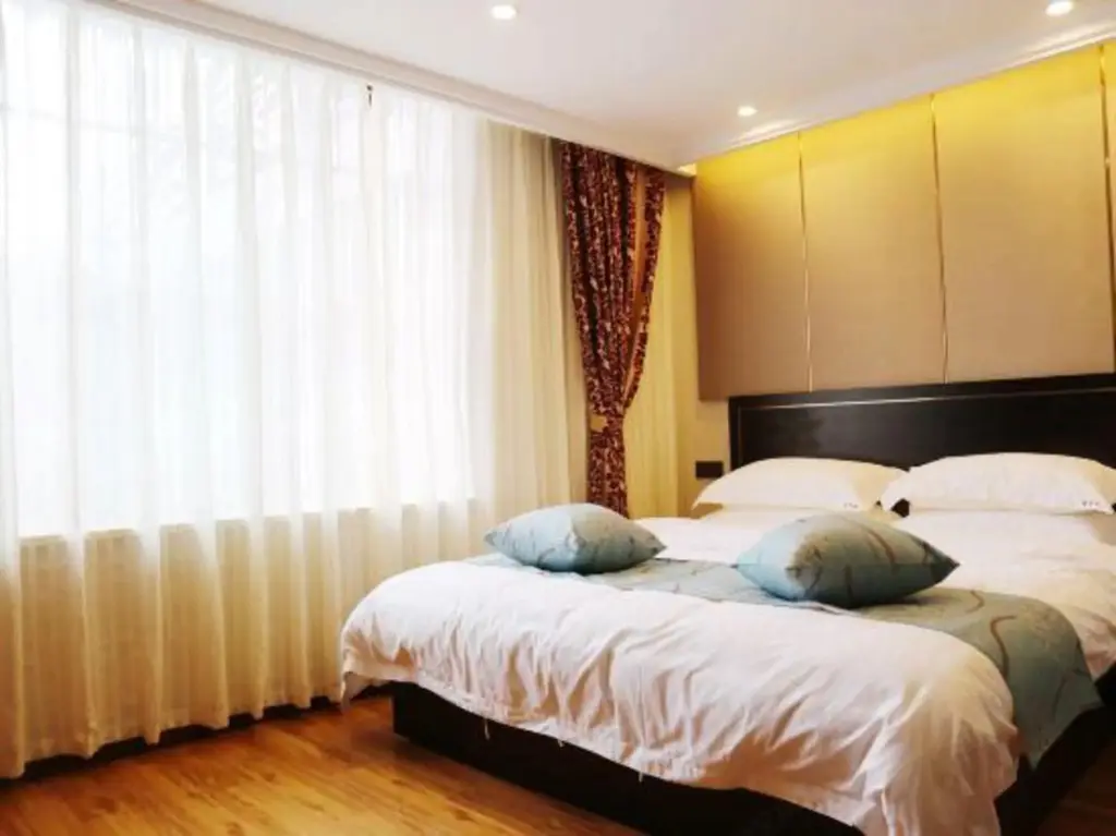 Лешан: Liuxiangge Hotel