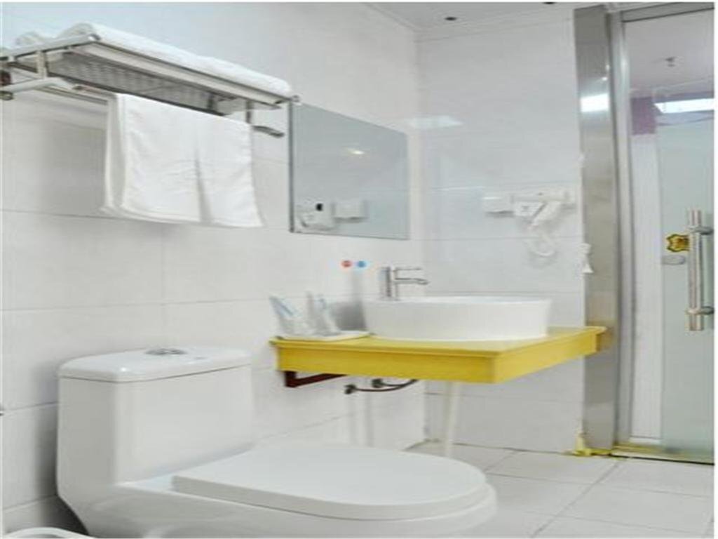 Линьи: Shangkeyou Fast Hotel
