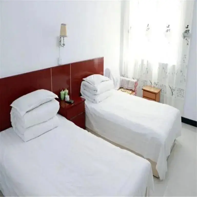 Циньхуандао: Qinhuangdao Shanhaiguan Lutong Hotel