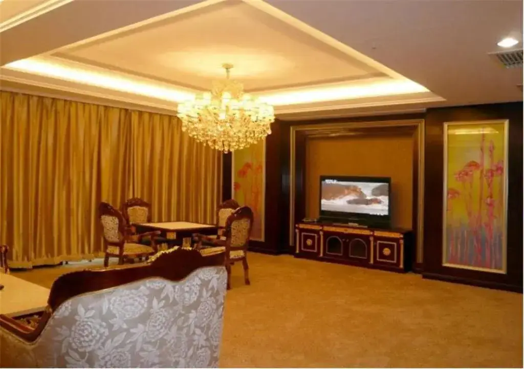 Баодин: Zhuozhou Shuian Huacheng Hotel