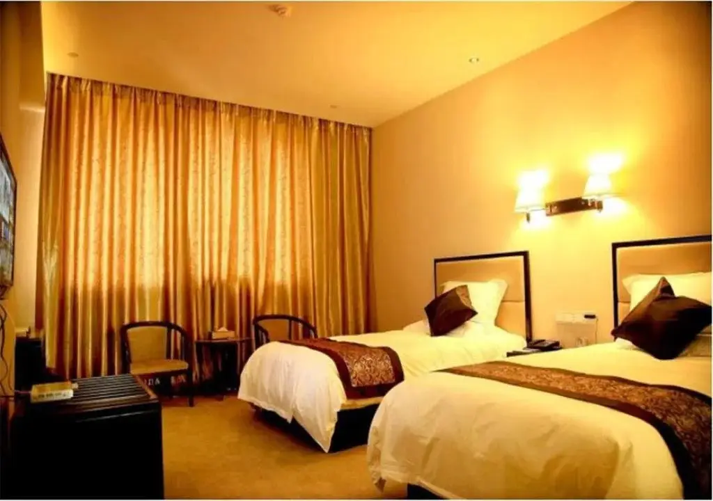 Баодин: Zhuozhou Shuian Huacheng Hotel