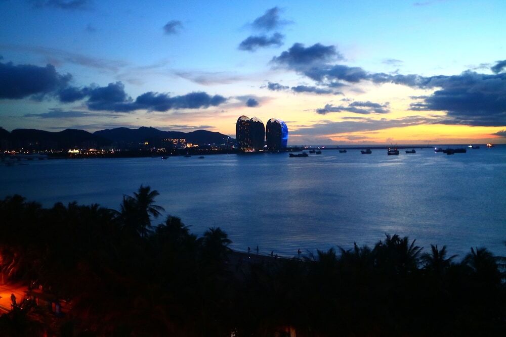 Санья: Sanya Canacoast Art Inn