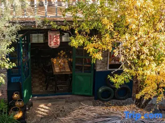 Дали: Woluju Inn