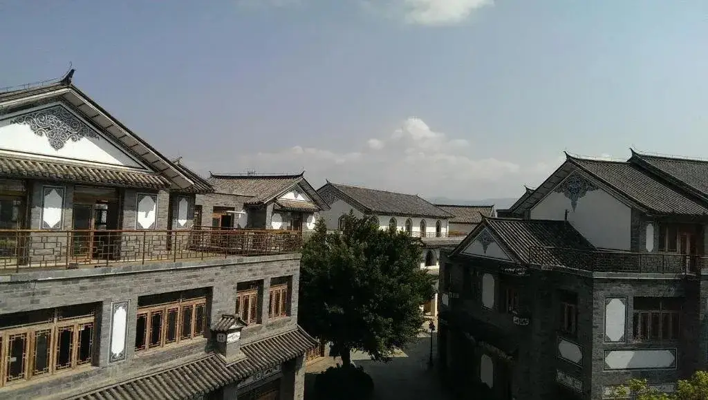 Yunzhishang Hotel Dali Ancient Town Miwan — фото 1