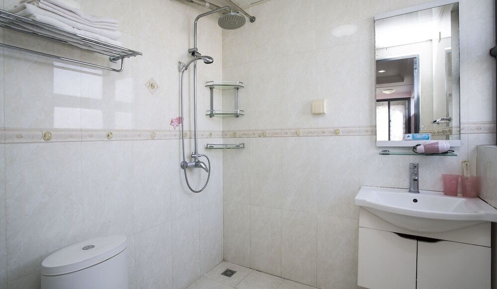 Санья: Sanya Chunting Holiday Apartment