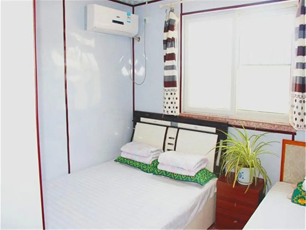 Хулудао: Huludao Xingcheng Pingshui Xiangfeng Family Inn