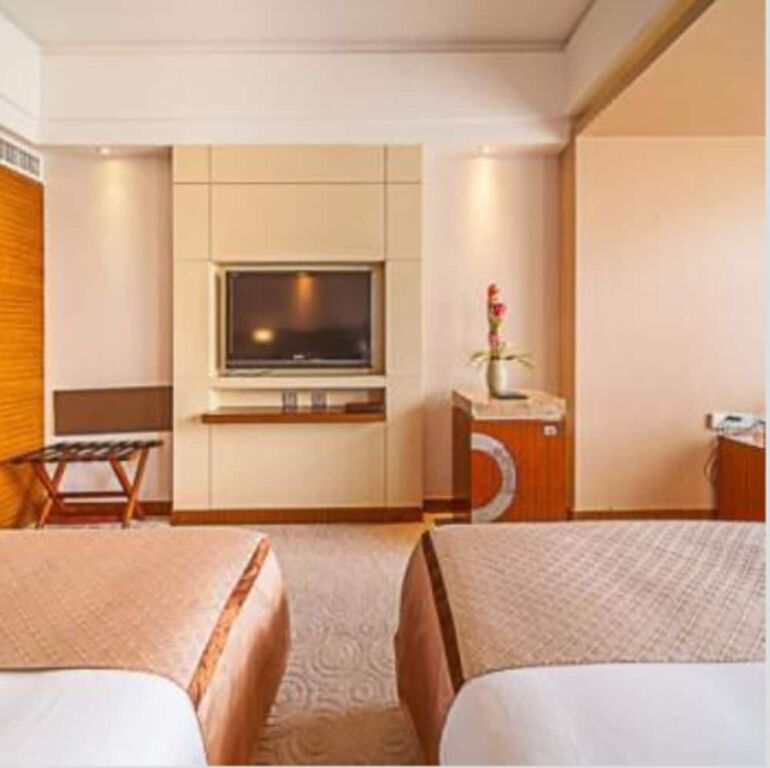 Куньмин: Kunming West Inn