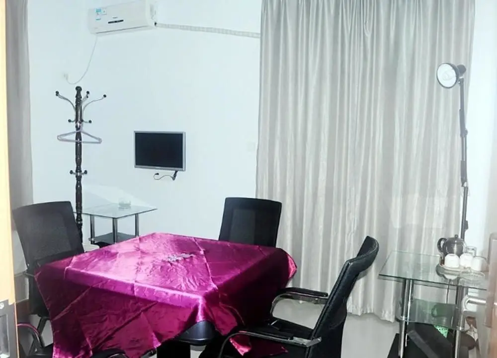 Санья: 3W Sea View Hotel