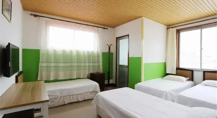Циньхуандао: Changhong Hostel
