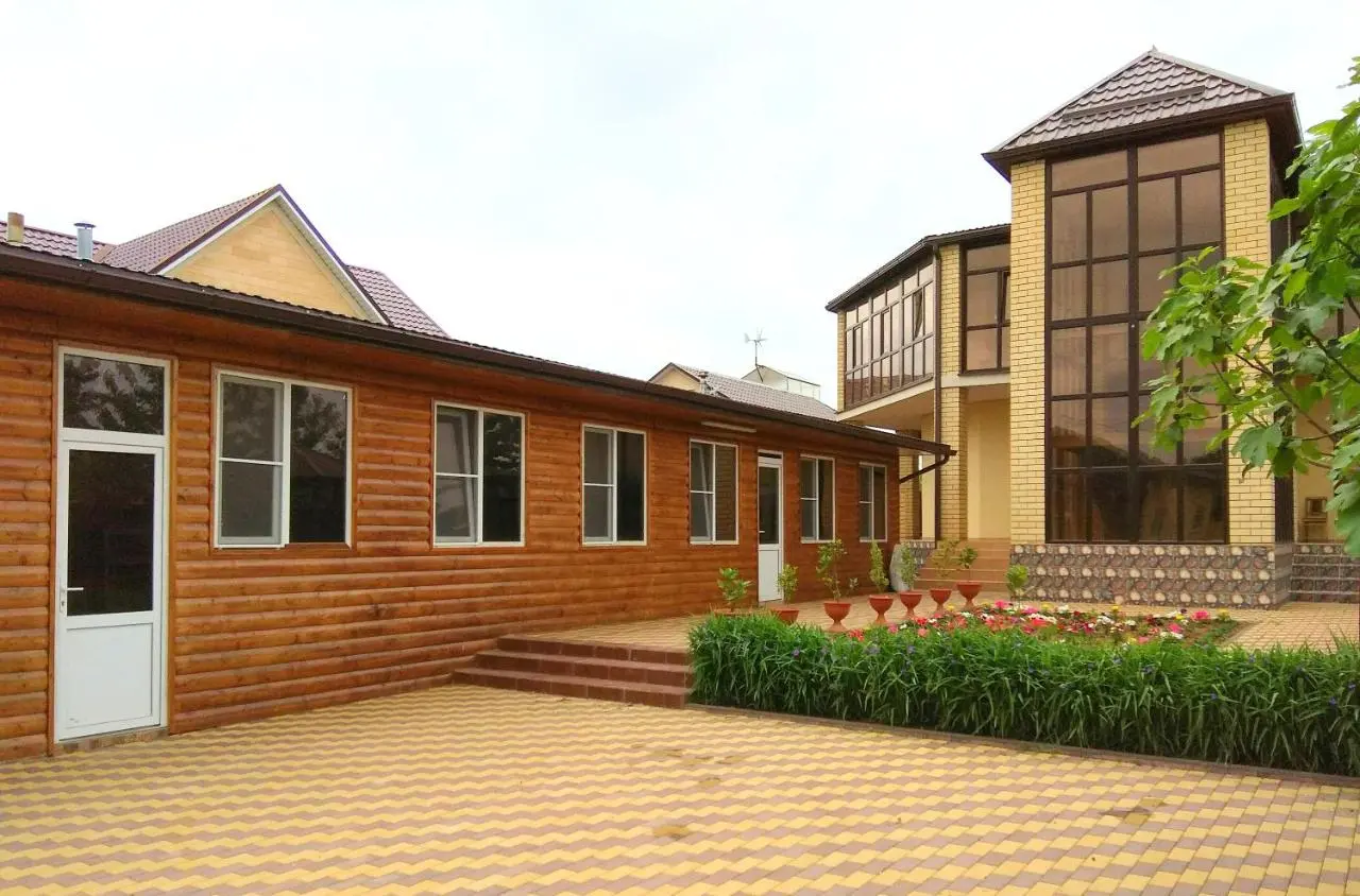 Пересыпь: Guest House Almaz