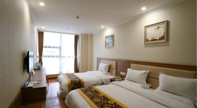Longyao Hotel — фото 1