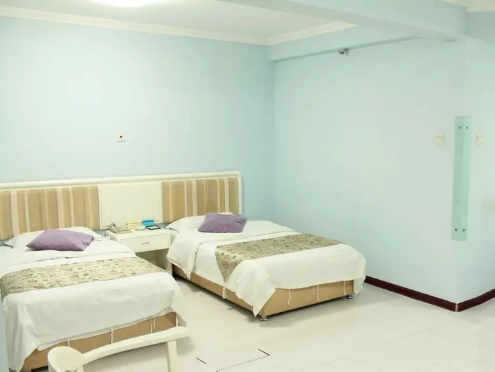Циньхуандао: Qinhuangdao Hailong Hotel