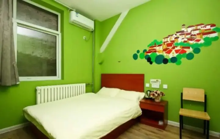 Циндао: Meet int'l Youth Hostel Zhejiang Rd