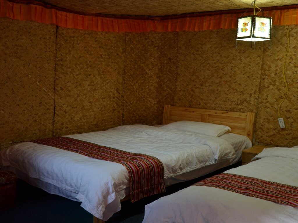 Цзючжайгоу: Jiuzhaigou Amdo Traveller's Lodge