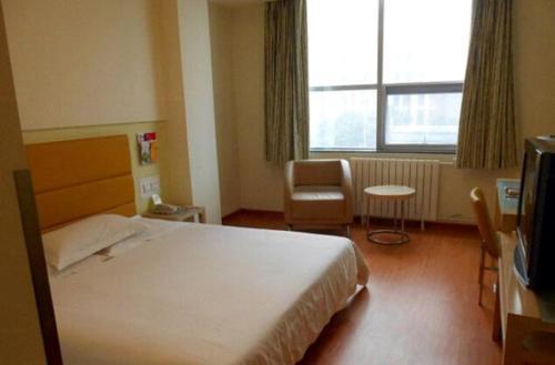 Лаиву: Grace Inn Laiwu Longtan Street Branch
