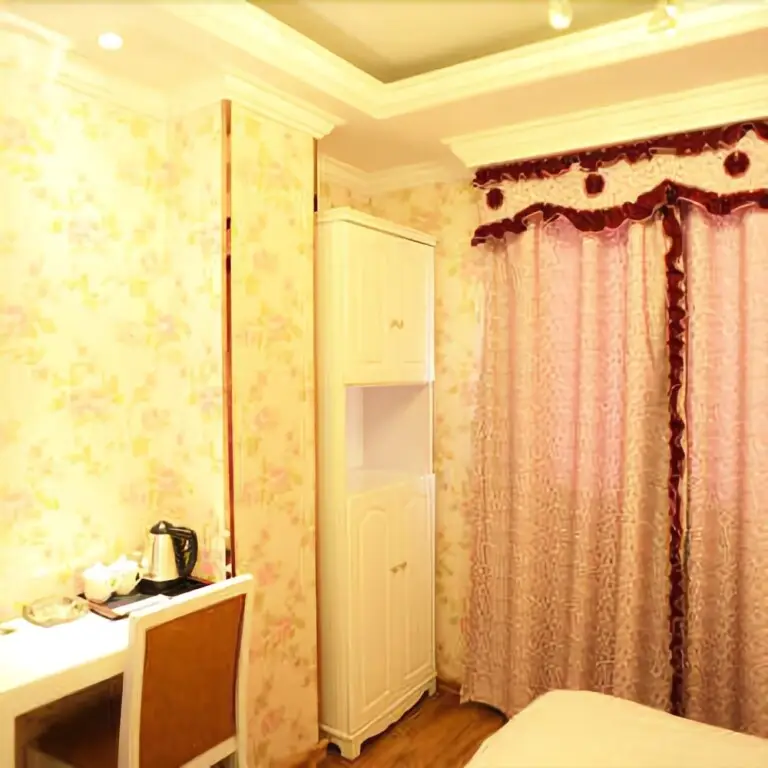 Шанхай: F1 Hotel
