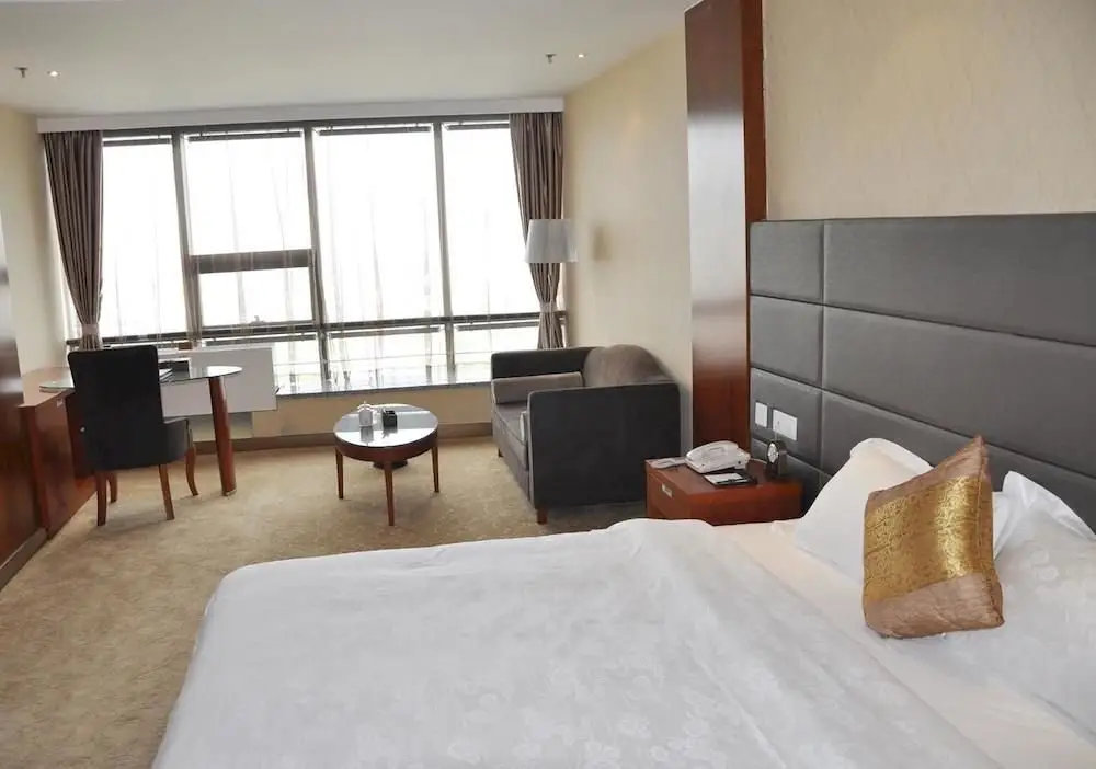 Линьи: Shangmei International Hotel