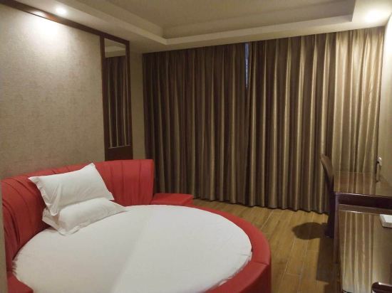 Шанхай: Riverside Garden Hotel