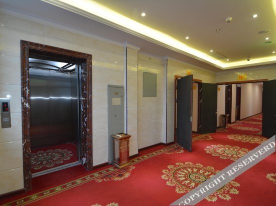 Цзясинь: Xitang huatai hotel